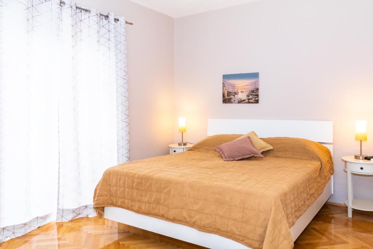 Cozy Studio Vanja Vodice Apartman Kültér fotó