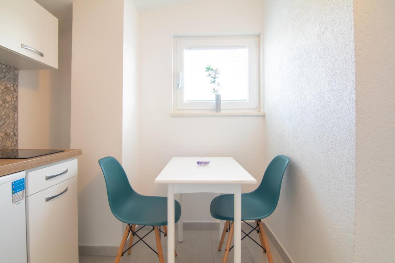 Cozy Studio Vanja Vodice Apartman Kültér fotó